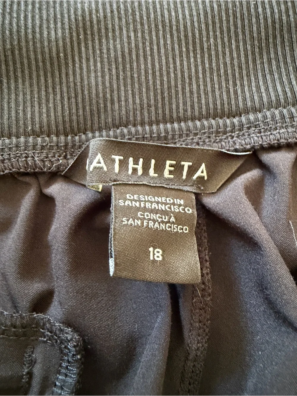 Athleta Brooklyn Mid Rise Ankle Pants in Black, size 18